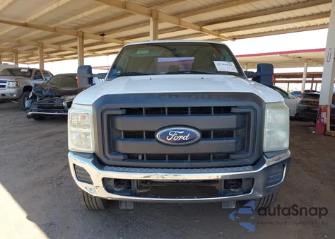 2011 Ford F-250 Xl z USA, uszkodzony, nr VIN 1FT7W2BT0BEA98131